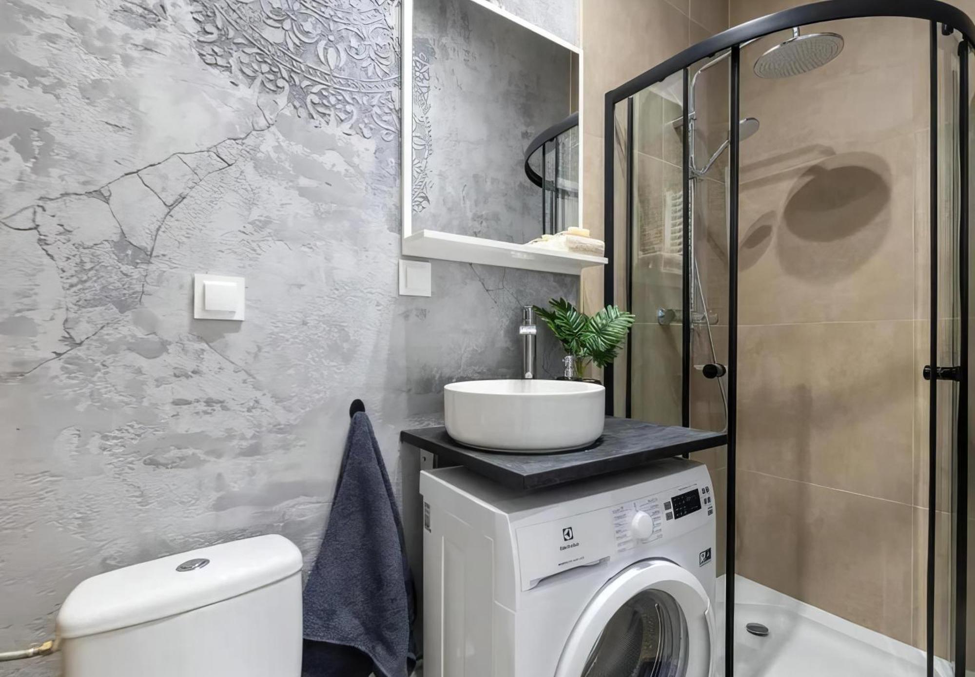 Q2 Warsaw Apartments ภายนอก รูปภาพ