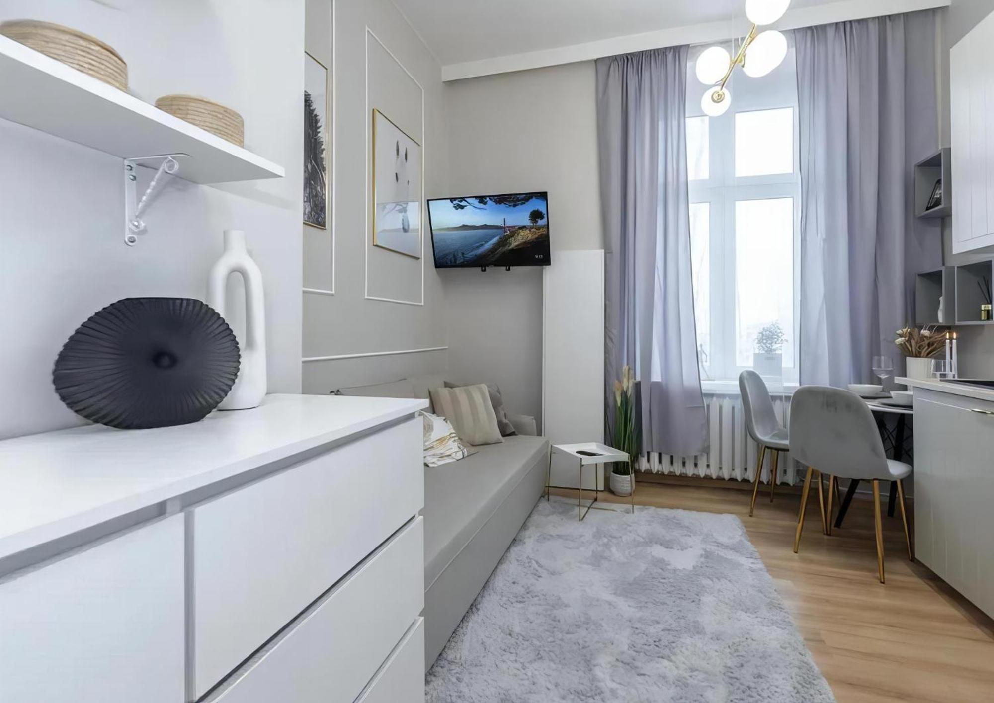 Q2 Warsaw Apartments ภายนอก รูปภาพ