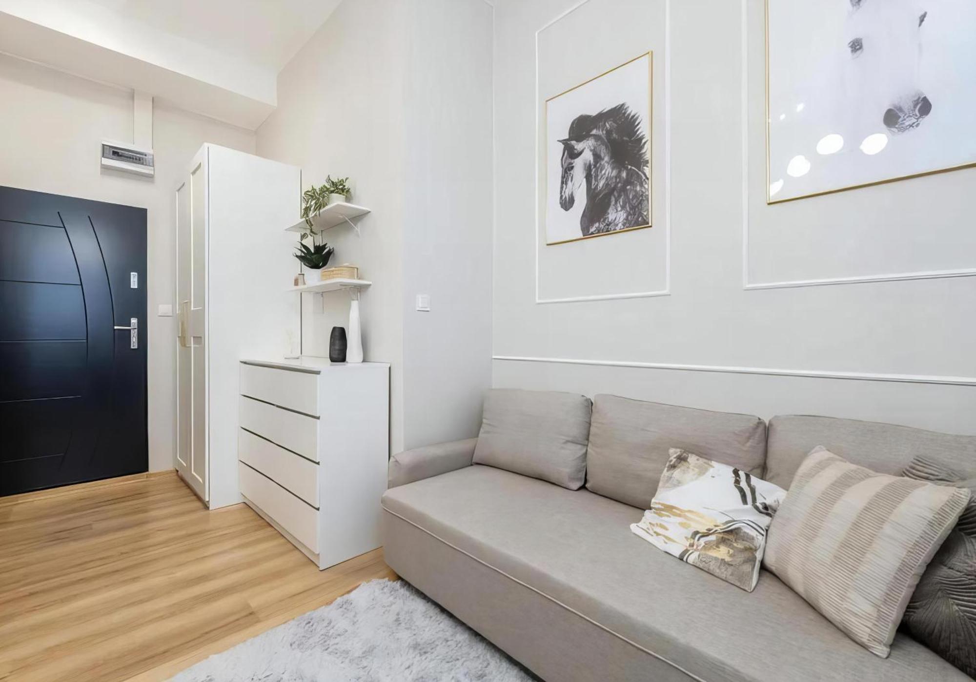 Q2 Warsaw Apartments ภายนอก รูปภาพ